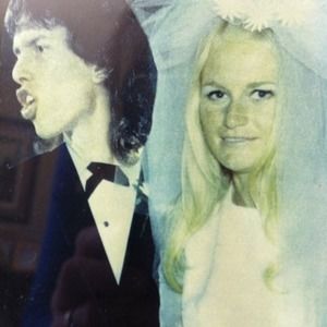 Meet your Posher, Kay